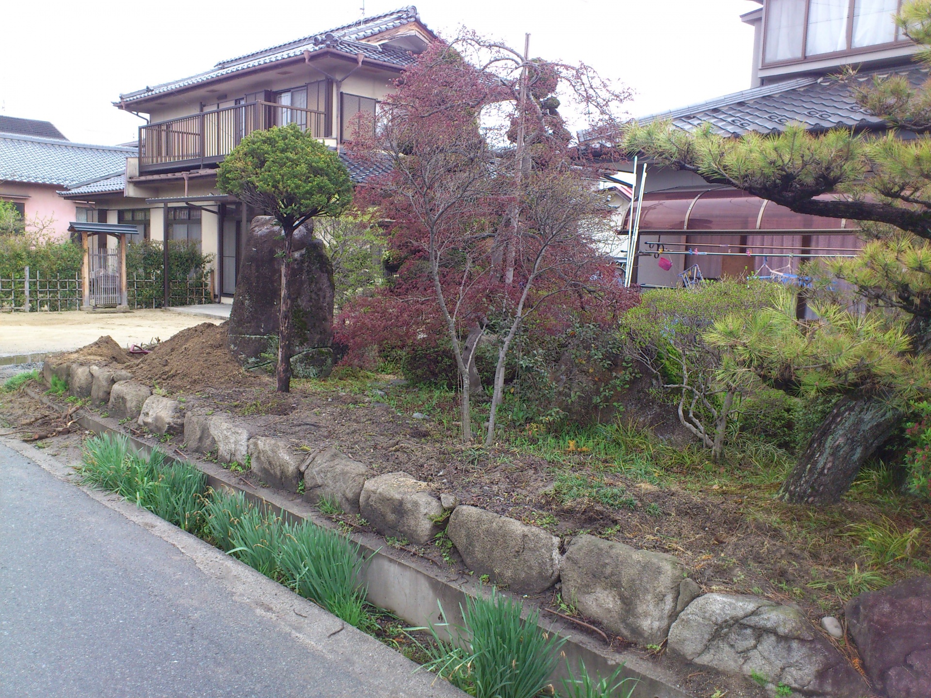 垣根、飯田市庭つくり、外構工事、ガーデン